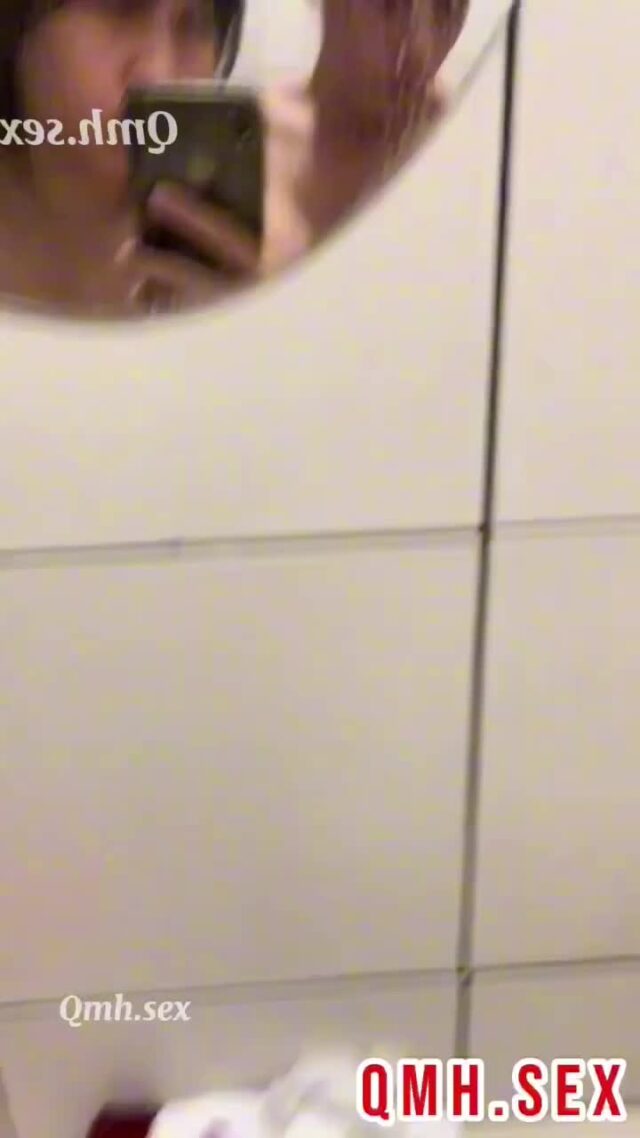 Sinh Viên Nữ Bị Thầy Giáo Đụ Trong Phòng Thí Nghiệm Hóa